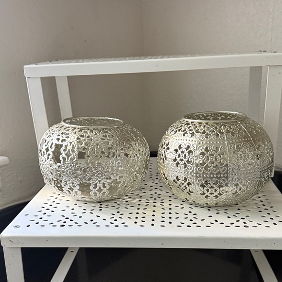 Three Hands Corp Elegant Silver Tone Decorative Lanterns Set -2 - Picture 2 of 13